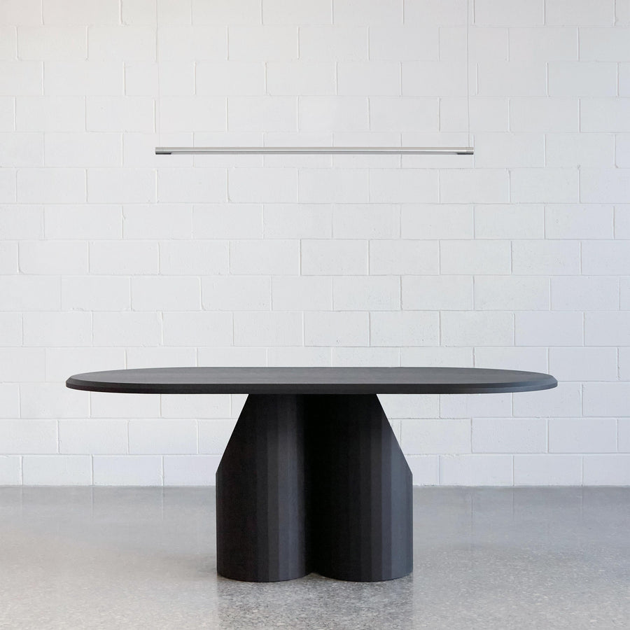 Form. Linear Suspension 4ft
