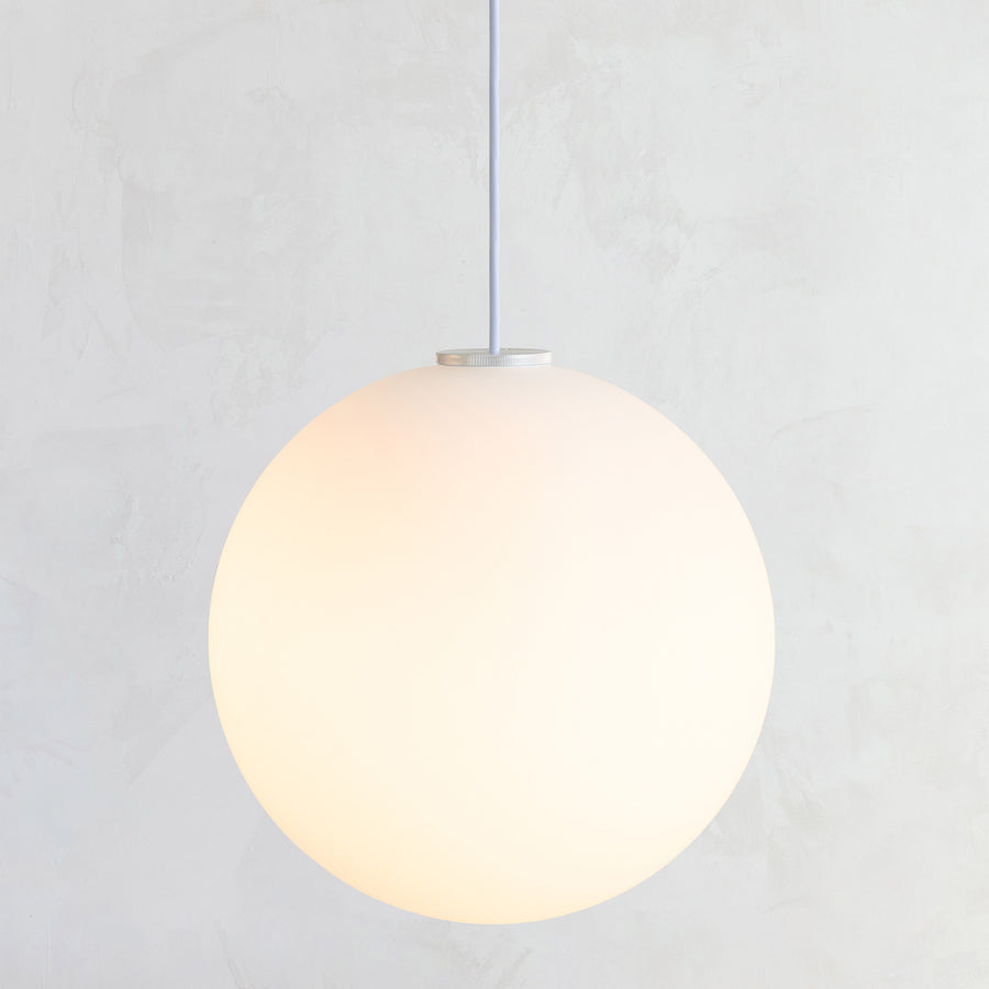 Glass 200-250-300. Pendant